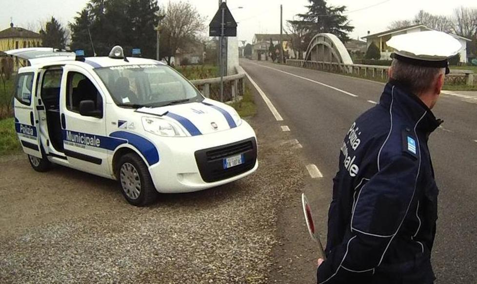 Rifiuti pericolosi nel capannone 