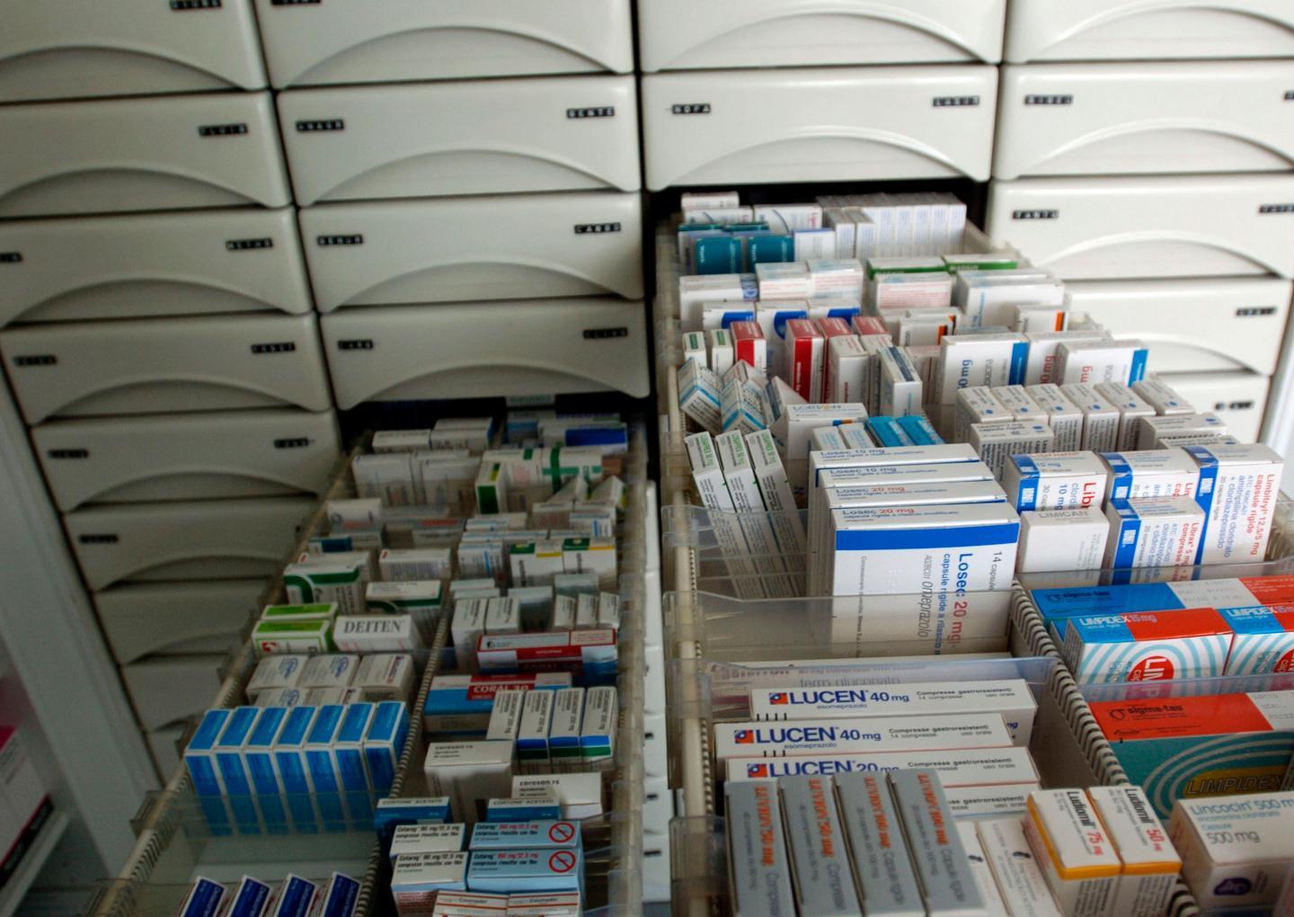 Mancano ancora i farmaci ma le gare sono a pieno regime