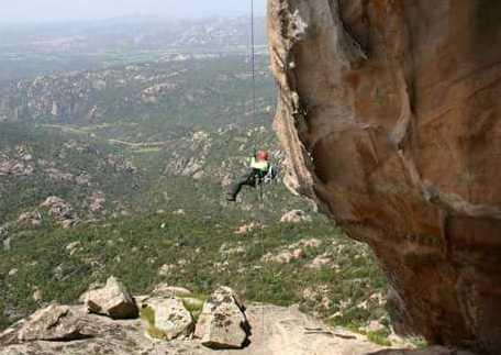 Trekking sui graniti a San Pantaleo un parco avventura 