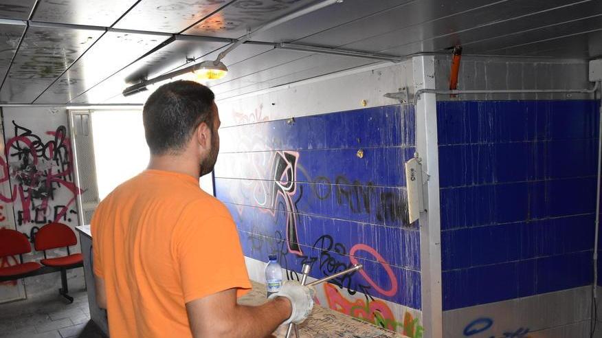 Tracce di sangue dal parcheggio alle Mura