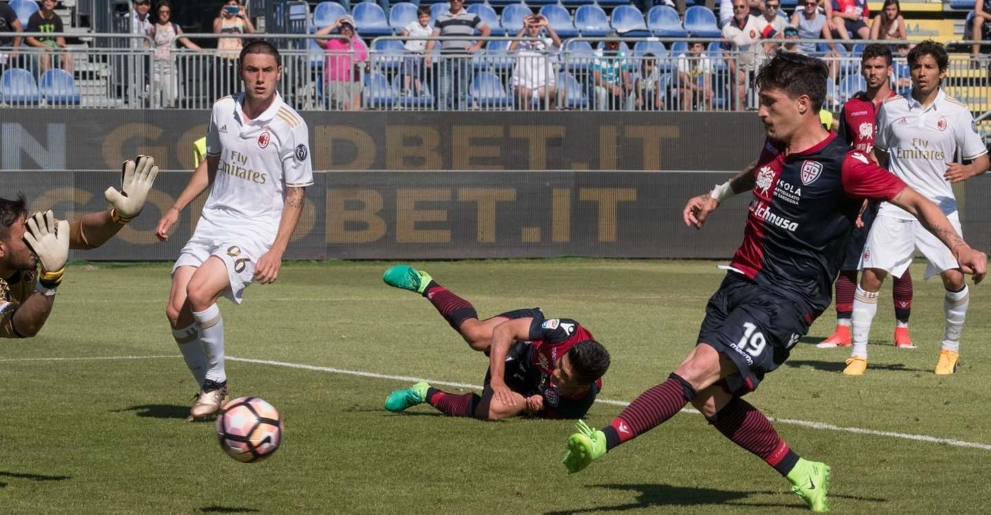 Premio “Fair Play Menarini” per il rossoblù Fabio Pisacane