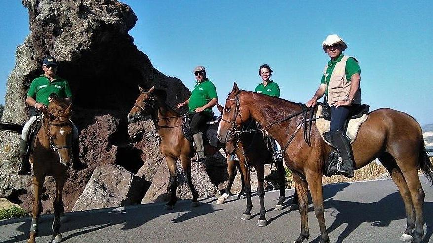Escursione a cavallo dalla montagna al golfo dell’Asinara