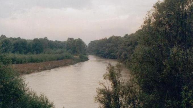 Casalgrande, evade dai domiciliari per fare il bagno nel fiume