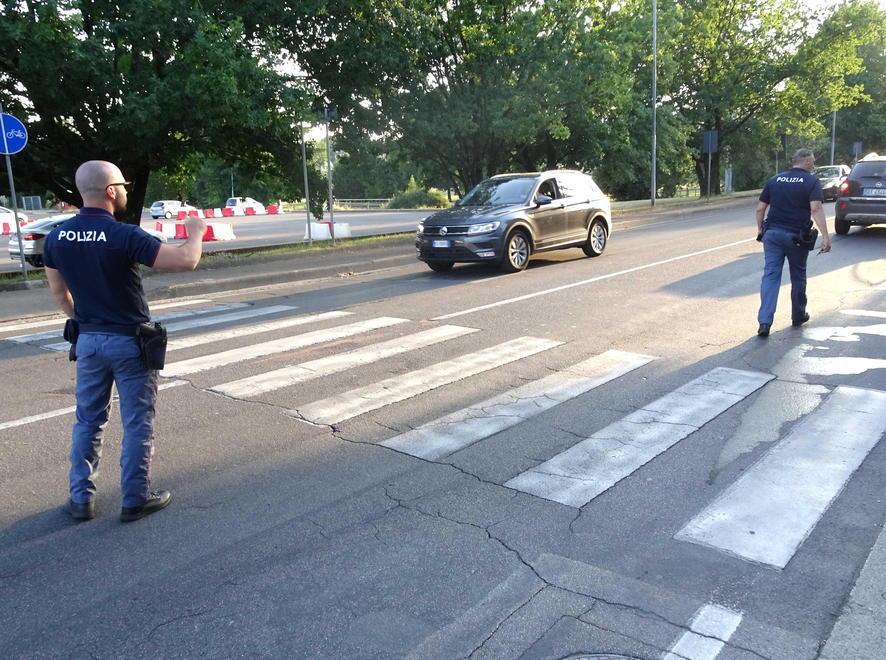 Investita in via Marini 