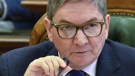 Niente video ai consiglieri: «È la privacy»