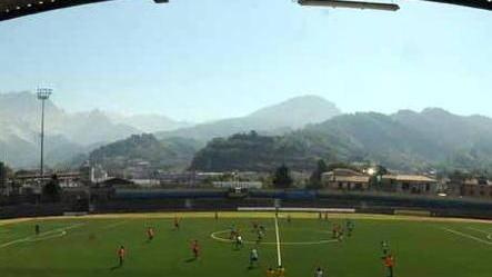 «Impianti sportivi adeguati per la festa della Carrarese»
