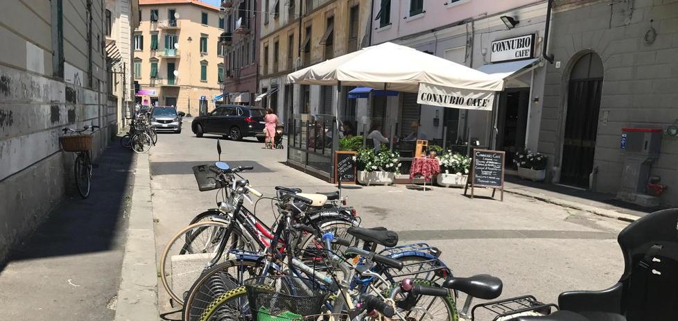 Le fioriere di via Ricasoli rallentano i soccorsi 