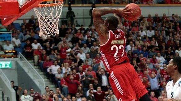 La Dinamo va a caccia di lunghi Diego Monaldi saluta Sassari