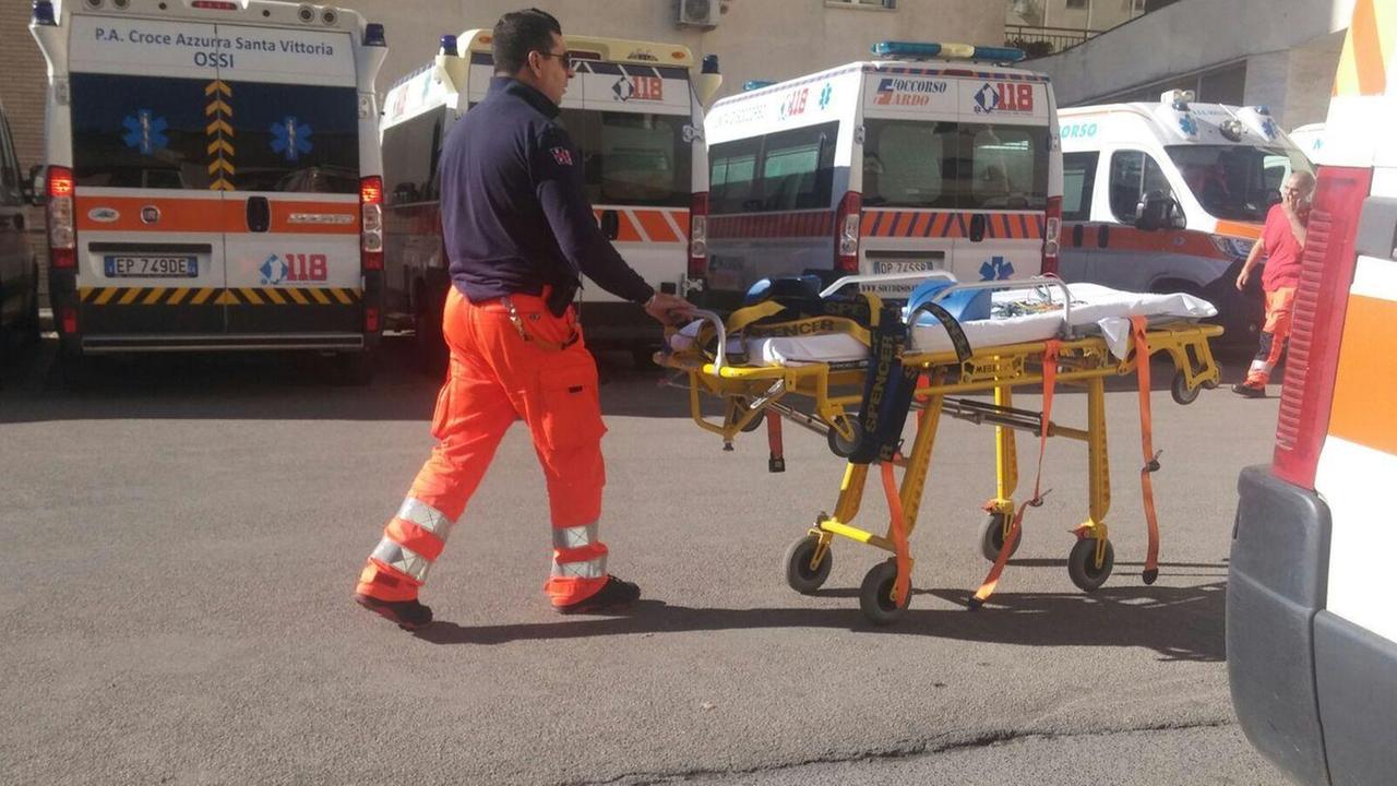 Ambulanze ferme, ospedale nel caos 