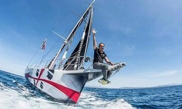 Andrea Mura con la sua "Vento di Sardegna" all'Ostar