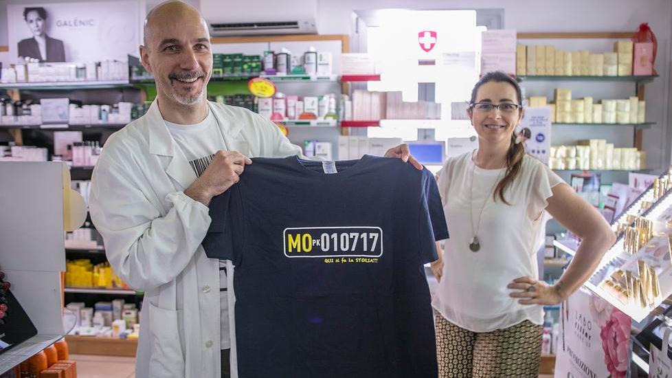 Integratori, creme, Autan Ecco la farmacia da concerto