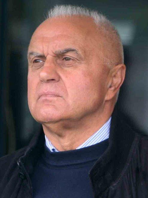 «Non si può trattare la gente a pesci in faccia» 