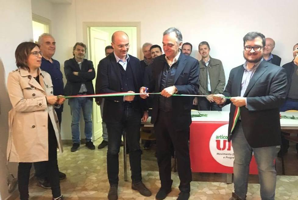 Mdp giura fedeltà al sindaco «Non è Renzi, lo sosterremo»