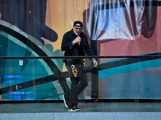 Vasco "canta" in Piazza Grande e piazza Roma: il concerto su maxi-schermo 