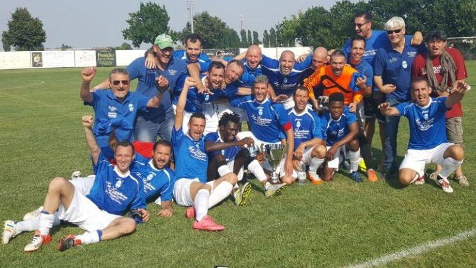 Amatori in festa a Final di Rero