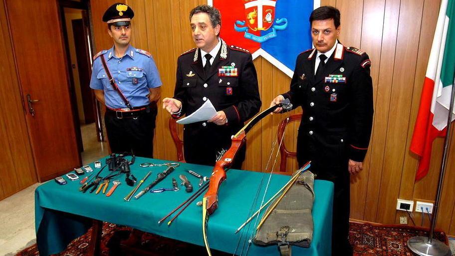 Ninja armato di arco, il primo arresto