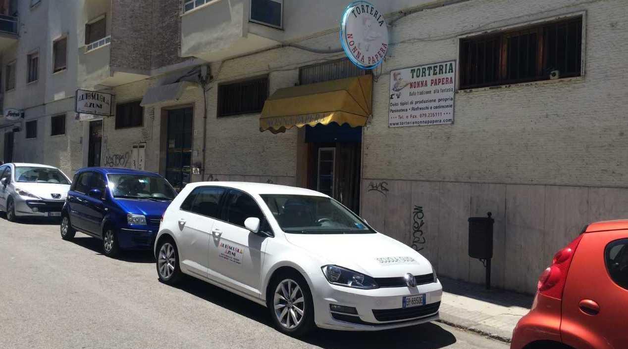 Sassari, il ladro di torte finisce in manette  