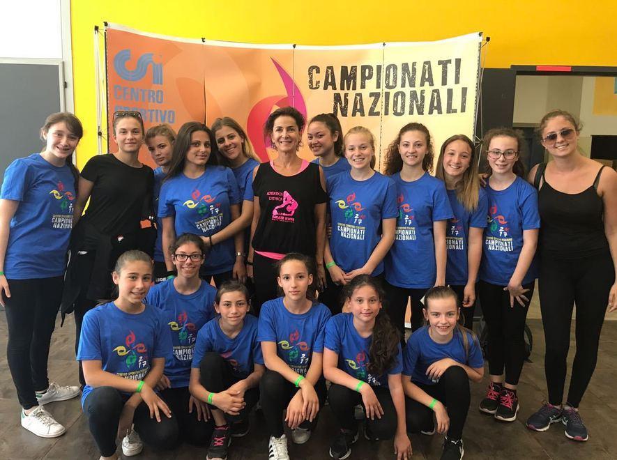 Le atlete della Ginnastica artistica del Karate kway Montecaitni