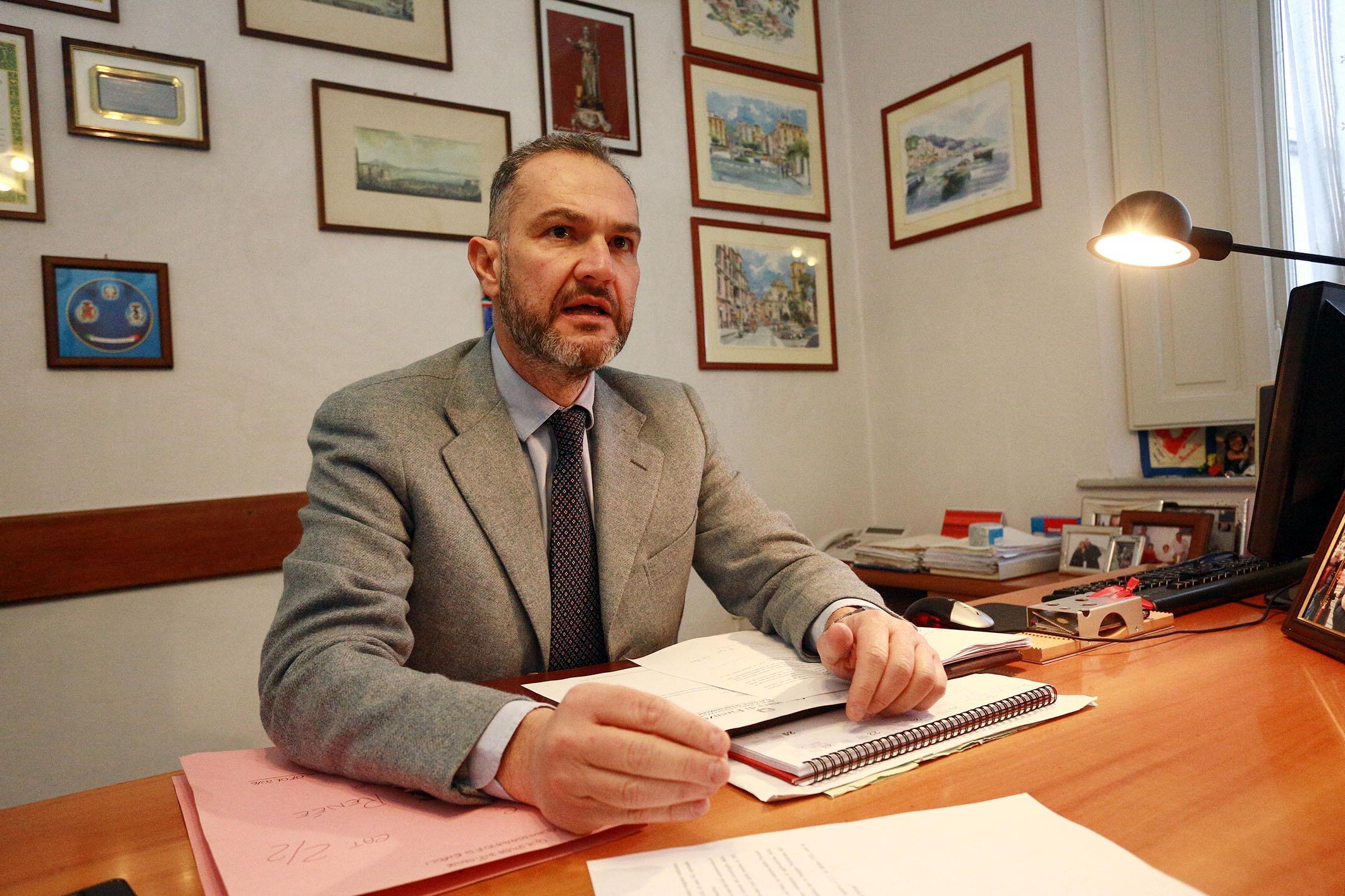 Il dirigente del commissariato Francesco Zunino