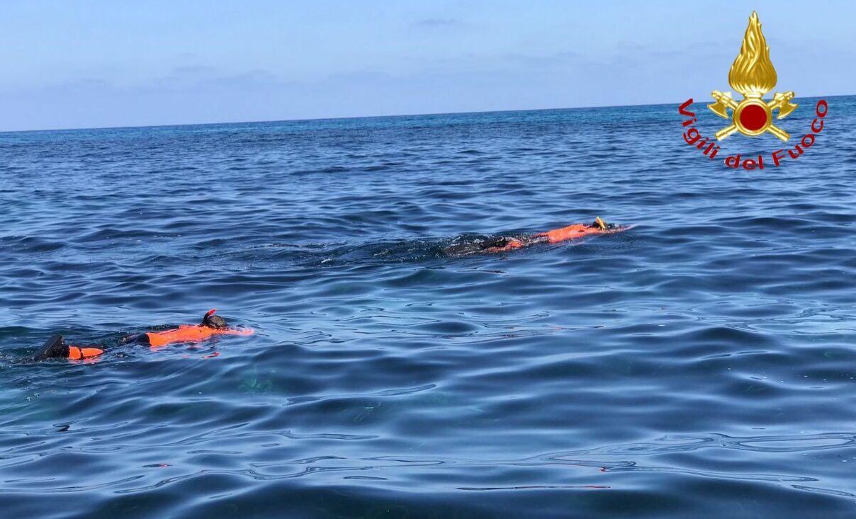 Tertenia, proseguono le ricerche dell'uomo scomparso in mare