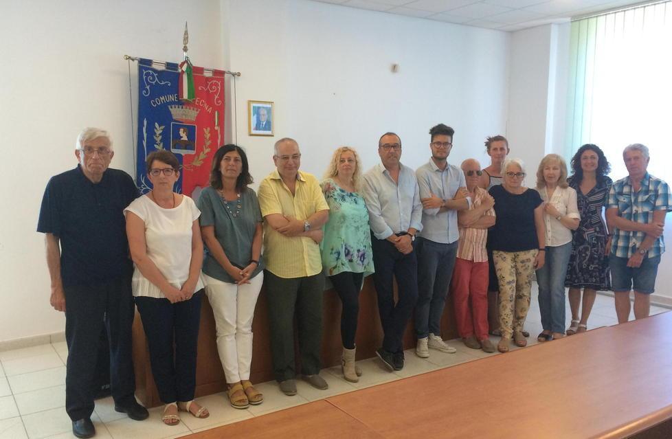 Alzheimer, soggiorni  e laboratori estivi  in aiuto alle famiglie 