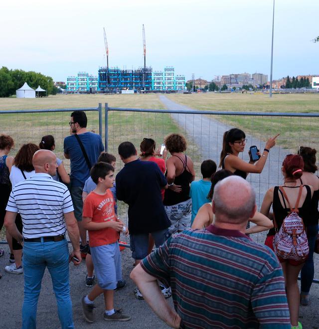 Il mercato coperto  di via Albinelli  aperto tutta notte 