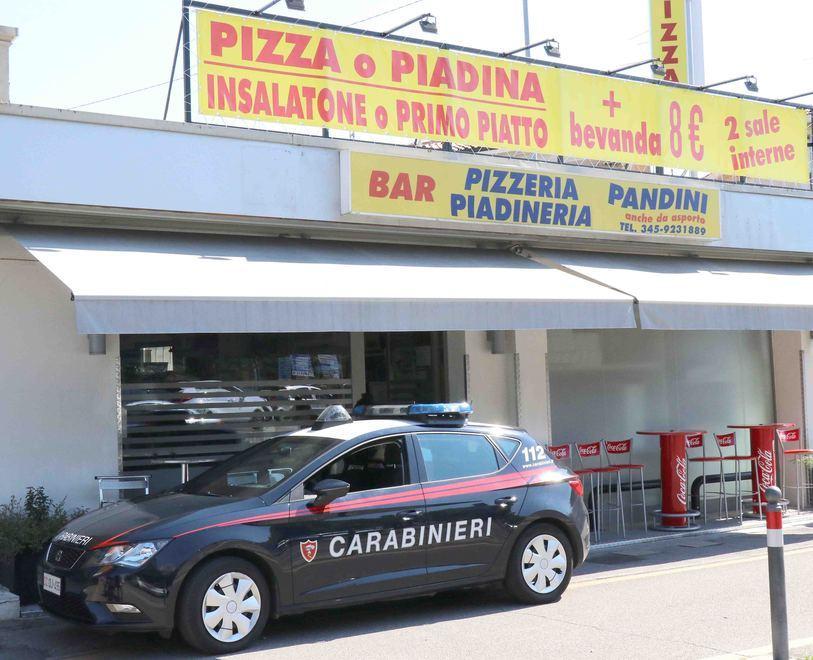 Ladri nella Pizzeria Pandini