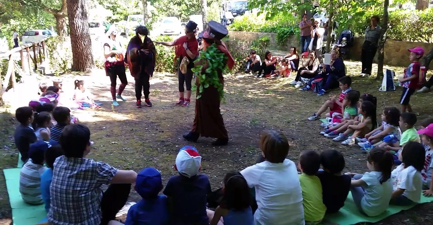 Giornata nel bosco per i piccoli scolari