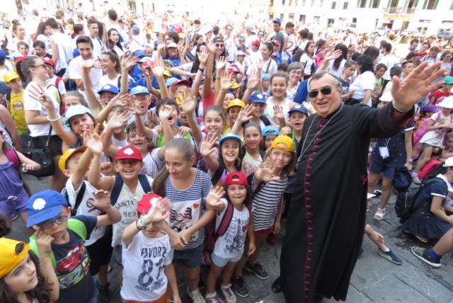 La festa degli oratori estivi in piazza Duomo a Prato