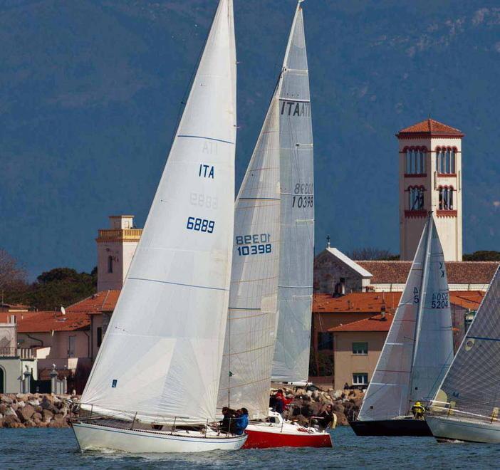 Tutti a vela: ultime iscrizioni per la grande regata organizzata dallo Yacht Club Repubblica Marinara
