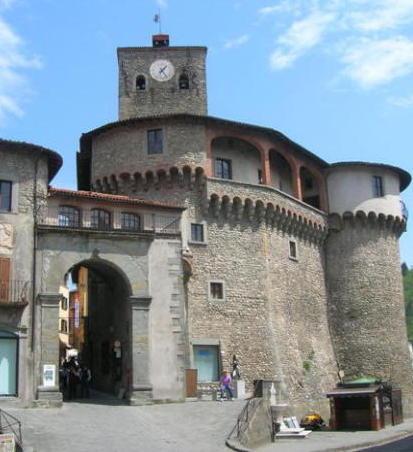 Il Pd: Castelnuovo allarghi la fusione