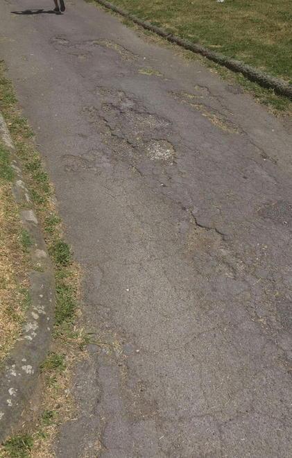 «Piazzale Arrigoni è ancora ko» 