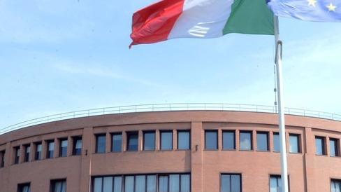 Minaccia la moglie, stalker arrestato