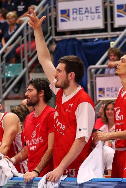 Bondi, il mercato di play e lunghi rimane sotto traccia 