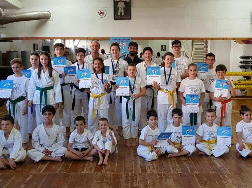 Karate, pioggia di medaglie per la Nuova Fisiodinamic