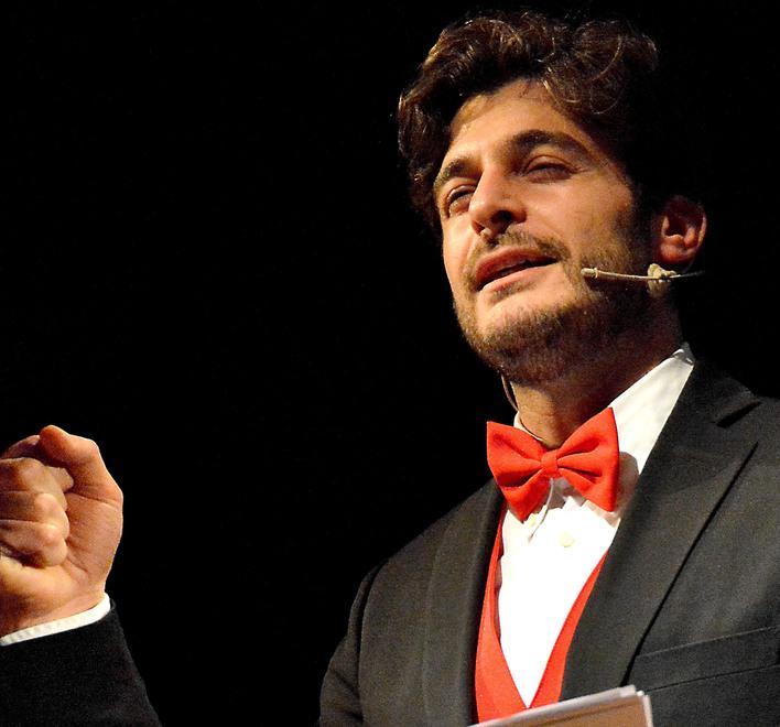 Modena, a casa di Roberto... Dialogo sulla città con Lino Guanciale 