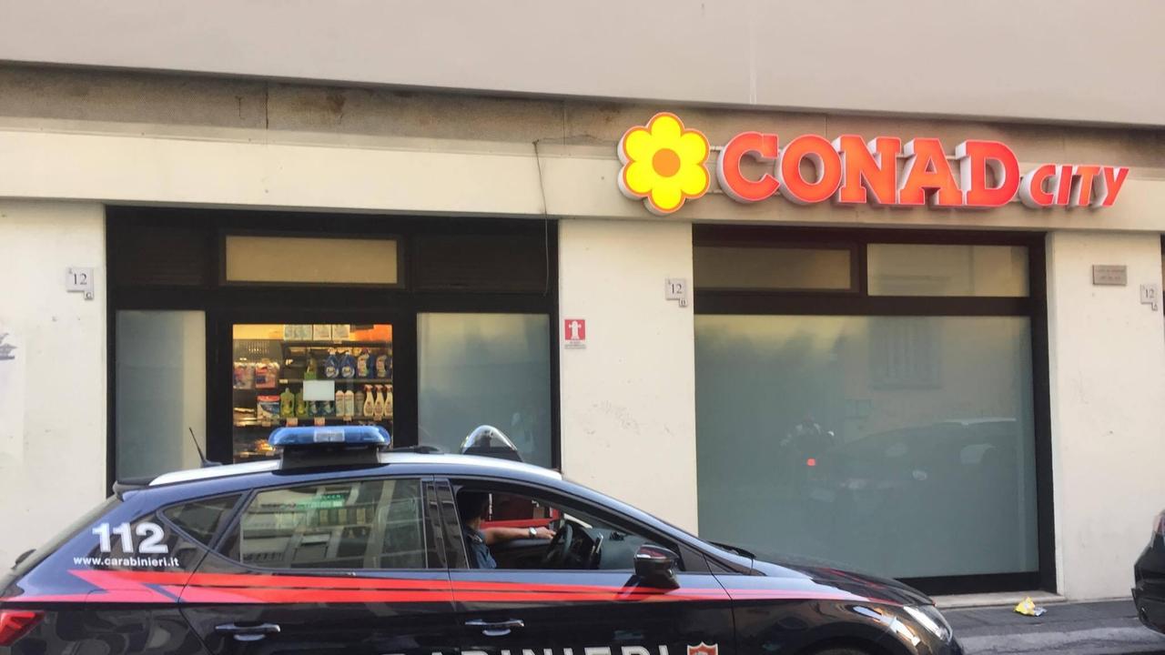 «Trovate tracce di topi»: chiuso un supermercato