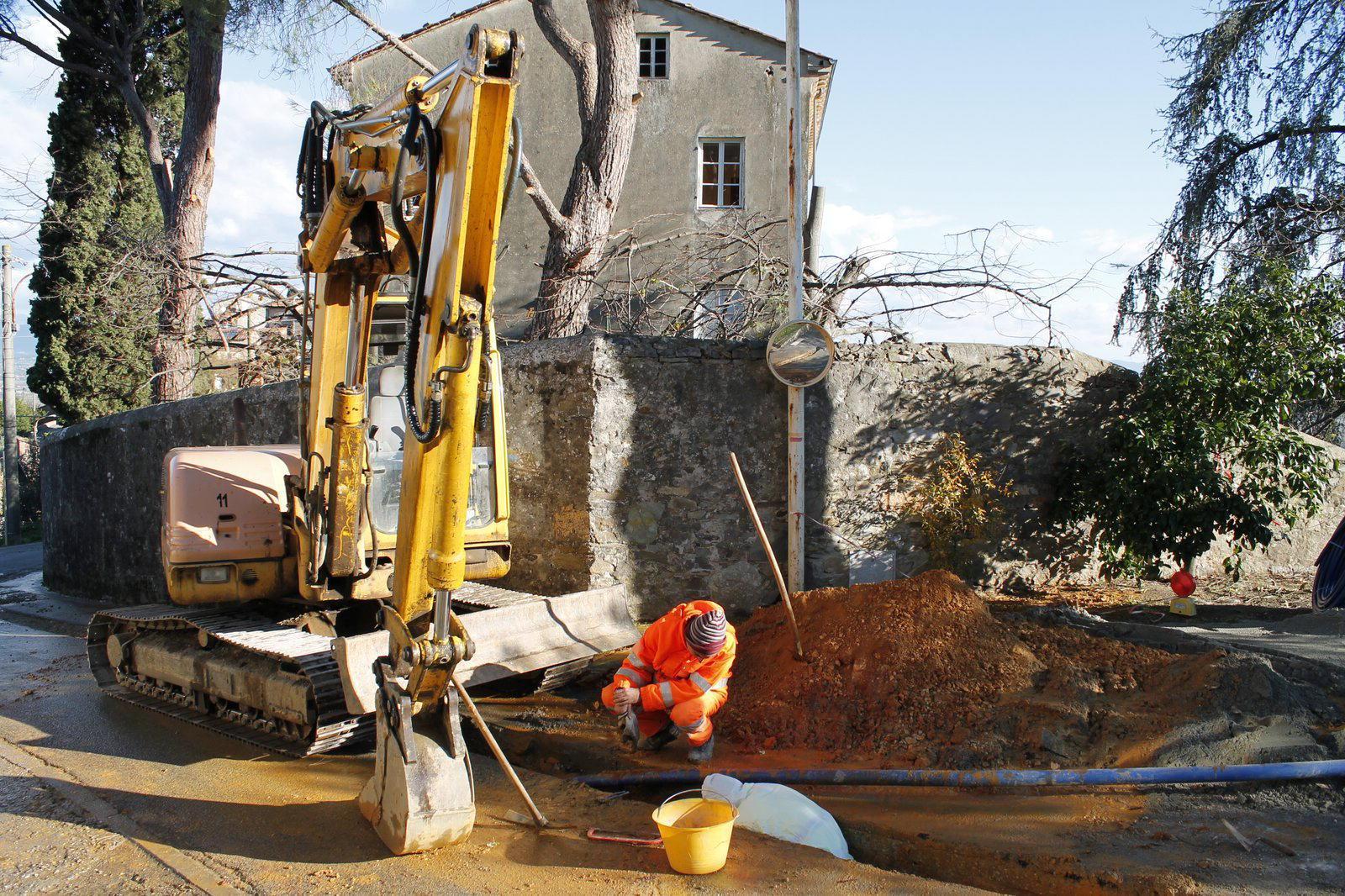 Montecatini, decine di strade senz’acqua per ore 