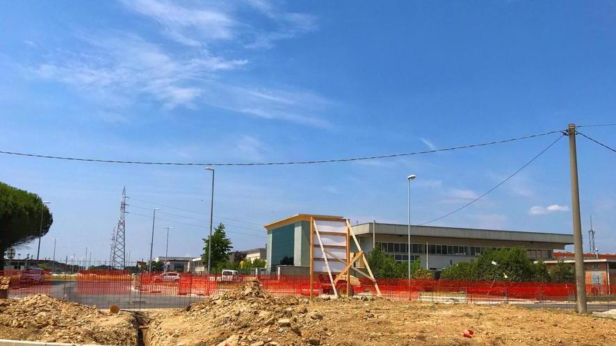 Lunedì sarà chiuso al transito un tratto di via delle Confina