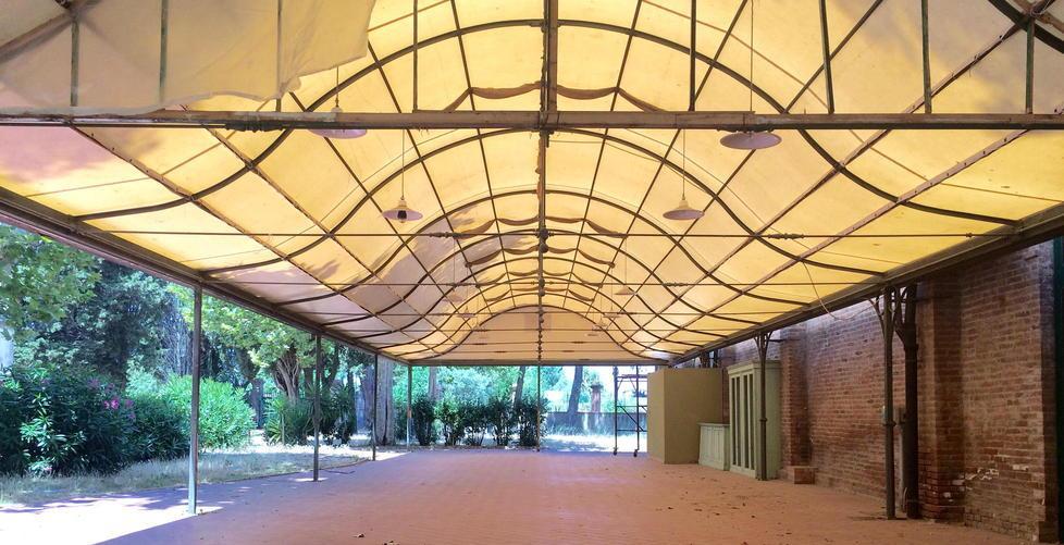 Villa Guerrazzi fuori il gestore del ristorante 