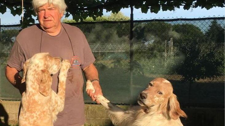 Trovato morto in auto cacciatore di 68 anni