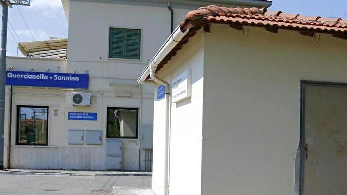 Viveva in un edificio della stazione di Quercianella
