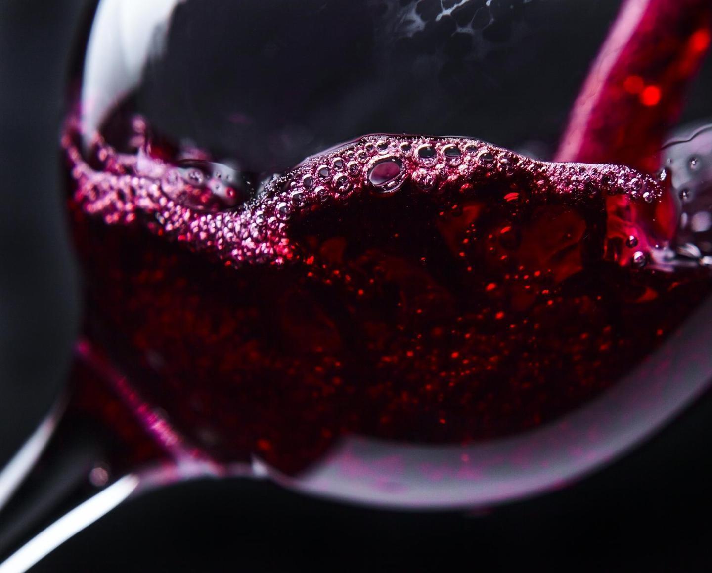 “Reverse Wine Tour” Le cantine sarde in mostra ad Alghero 
