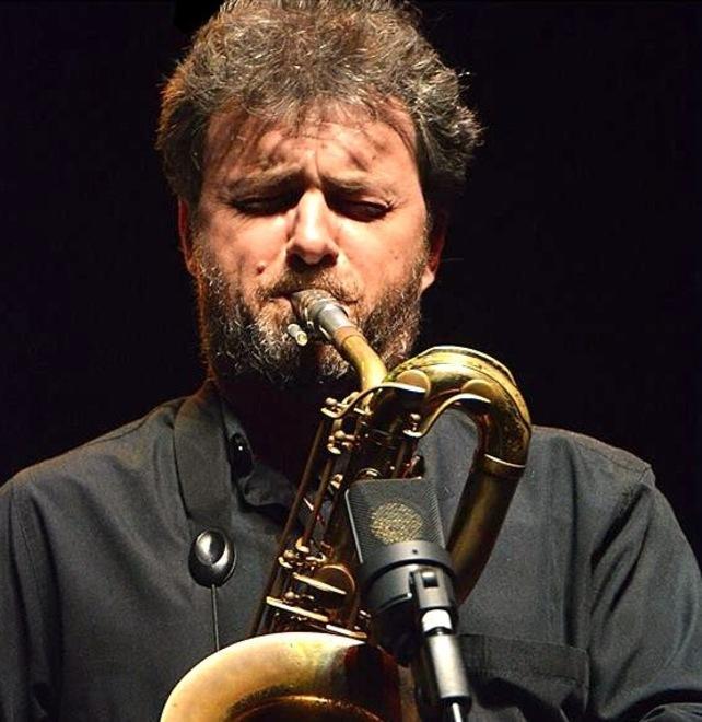 Una jam con il sax di Vignali ai Giardini di Modena