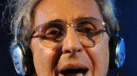 Poesia in forma di note: sul palco sale Battiato