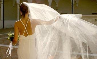 Sorso, la sposa abbandonata sull'altare diventa star del web 