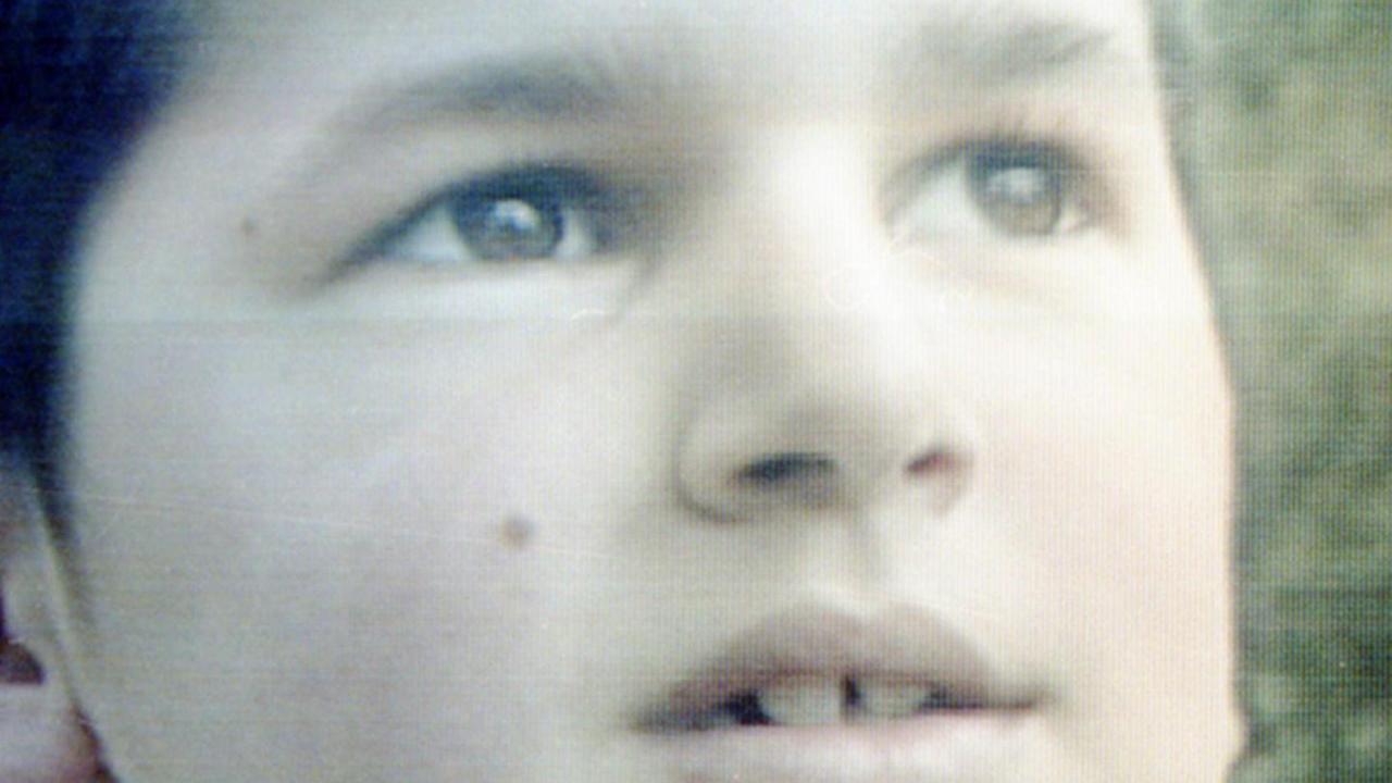 Tutto pronto a Lula Una casa in piazza nel paese natale