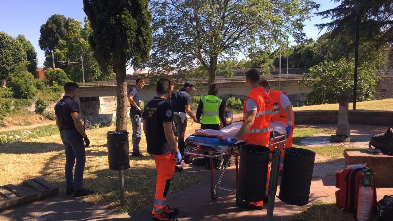 Il giovane salvato nei pressi della Passerella