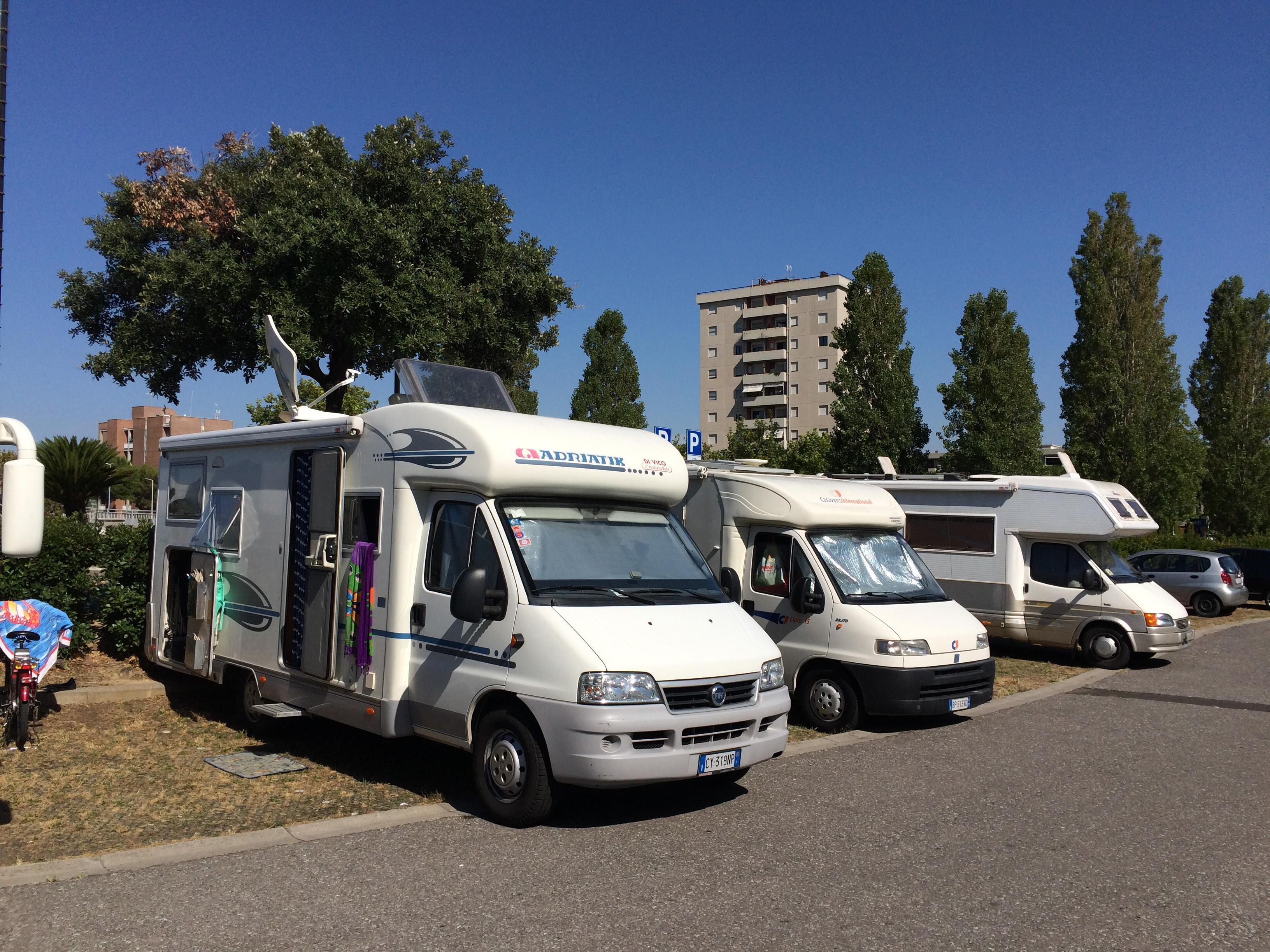 Via I Camper Dalla Zona Del Porto Il Tirreno