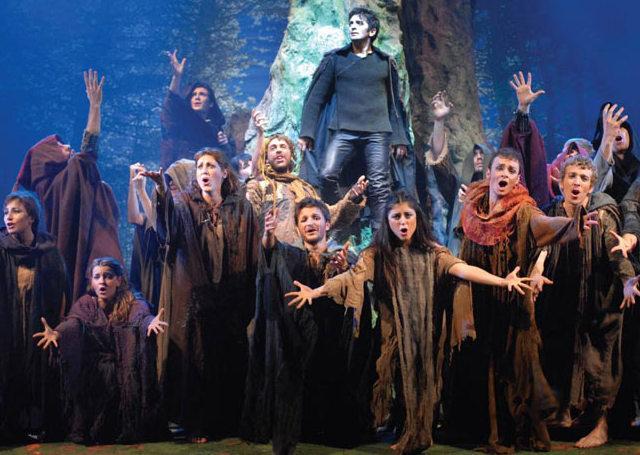 Musical al Municipale di Reggio Emilia: il “la” con Mamma mia  